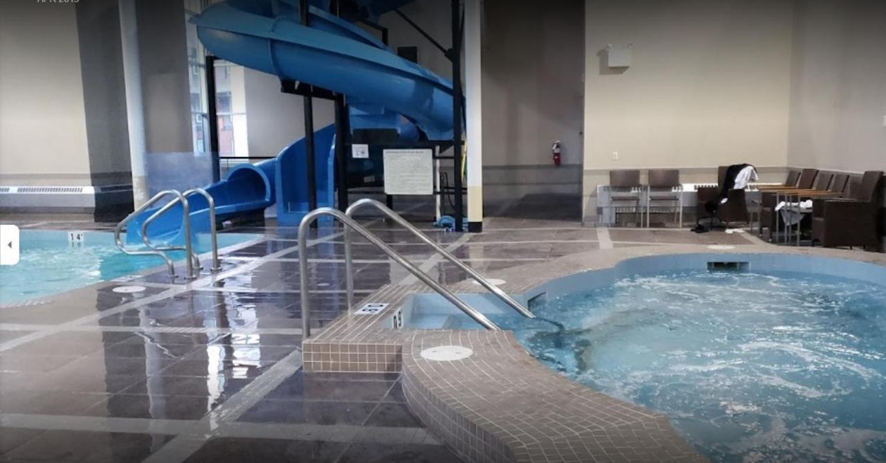 Luxury Two Queen Beds Condo - Grande Rockies Resort Indoor Parking Pool Hot Tub Gym Canmore Buitenkant foto
