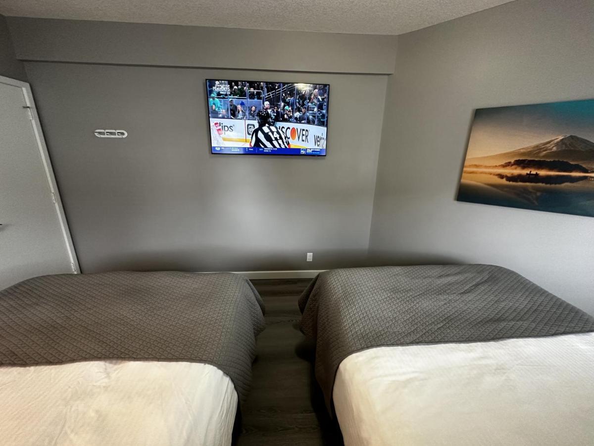 Luxury Two Queen Beds Condo - Grande Rockies Resort Indoor Parking Pool Hot Tub Gym Canmore Buitenkant foto