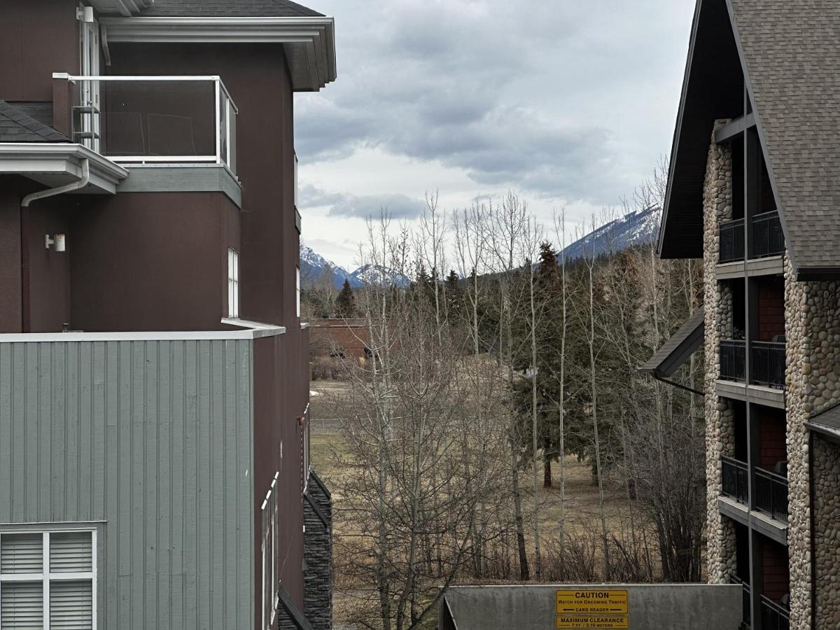 Luxury Two Queen Beds Condo - Grande Rockies Resort Indoor Parking Pool Hot Tub Gym Canmore Buitenkant foto