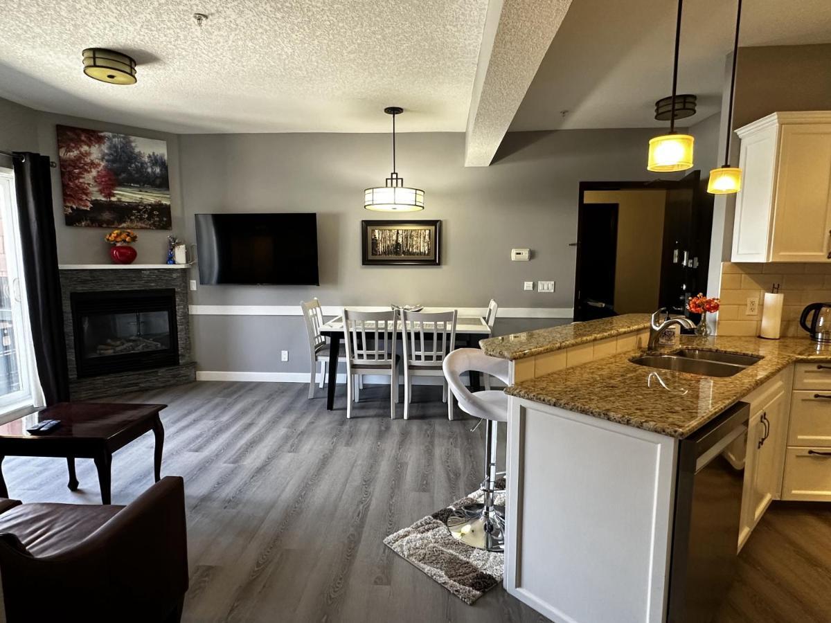Luxury Two Queen Beds Condo - Grande Rockies Resort Indoor Parking Pool Hot Tub Gym Canmore Buitenkant foto